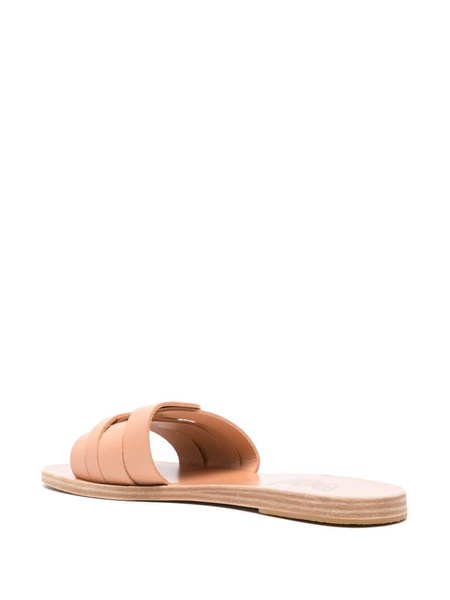 Filenada flat leather sandals