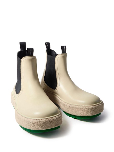 Cemento Chelsea boots