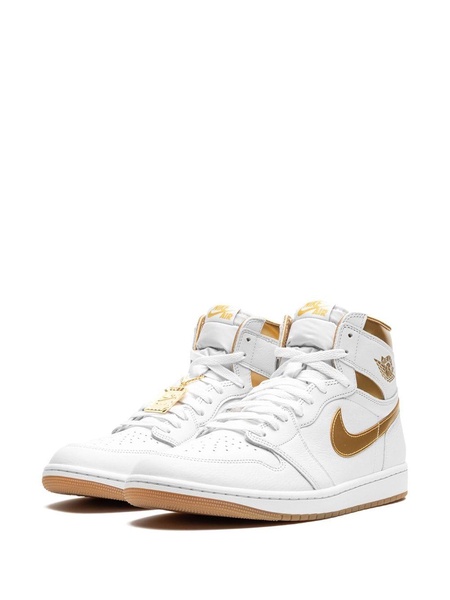 Air Jordan 1 Retro High OG "Metallic Gold" sneakers