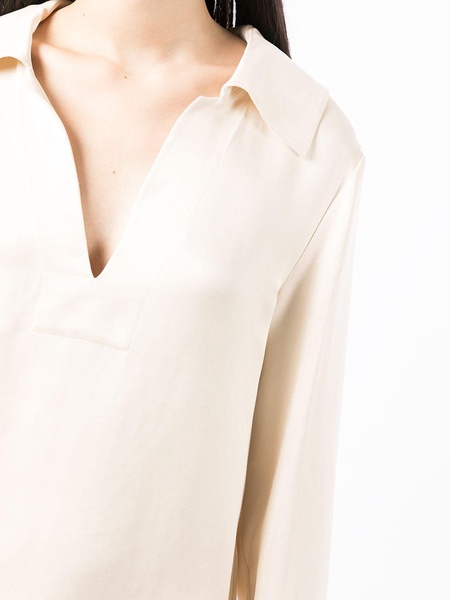 v-neck long-sleeved blouse 