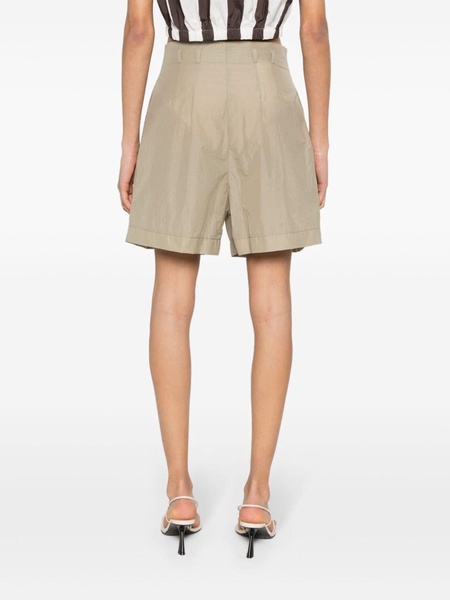 crepe pleated shorts