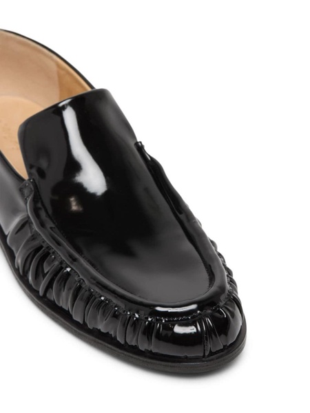 round-toe patent-leather loafers