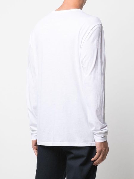 long-sleeved cotton T-shirt