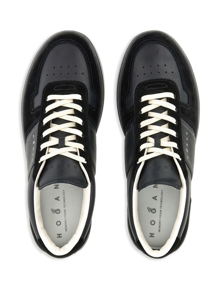 H668 low-top sneakers