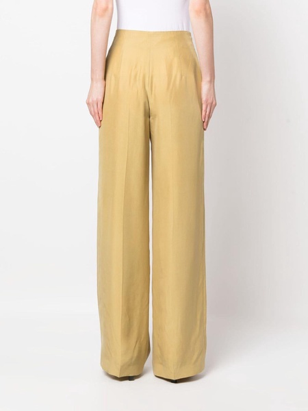 straight-leg trousers 