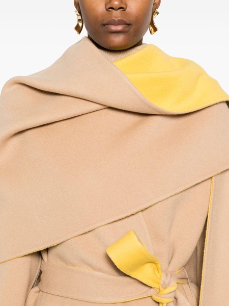 detachable-cape coat