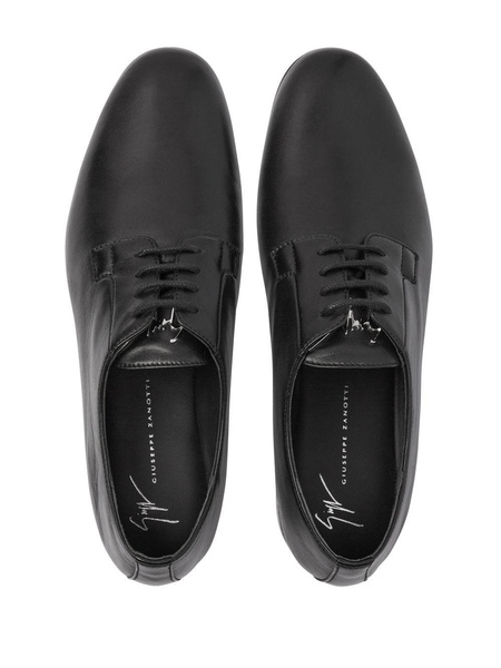 Roger Derby shoes