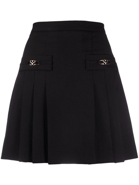 pleated mini skirt