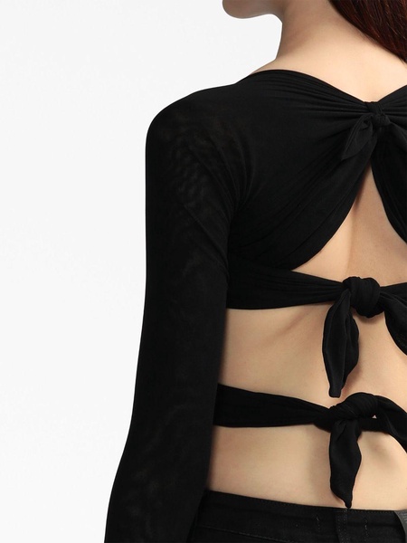 bow-fastening cropped top