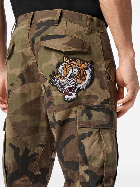 camoflage cargo trousers