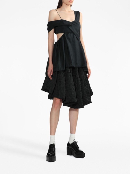 Sarina asymmetric voluminous tiered skirt