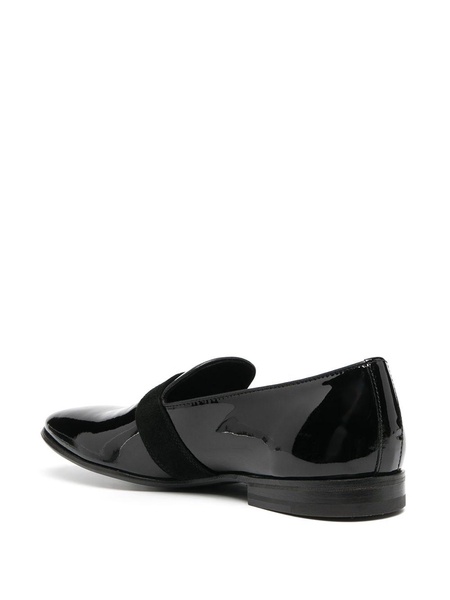 Hexagon plaque loafers