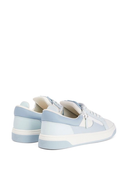 94 panelled low-top sneakers