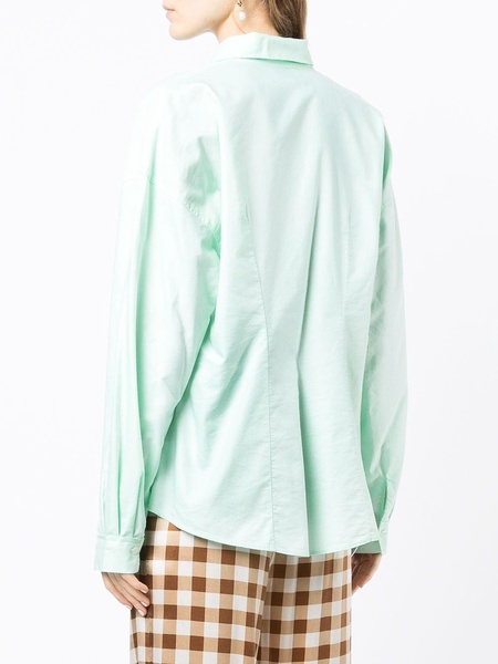 chest-pocket longsleeved shirt