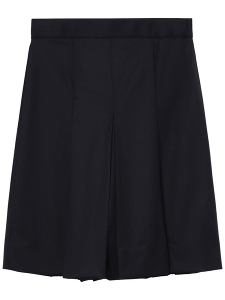 pleated bermuda shorts