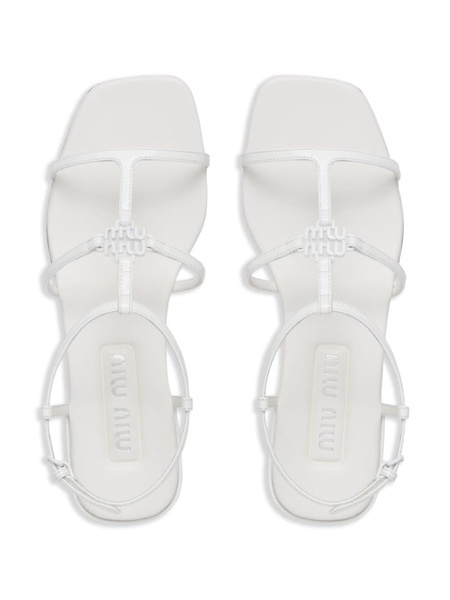 logo-plaque leather flat sandals