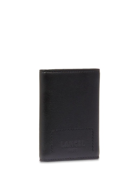 tri-fold leather wallet 