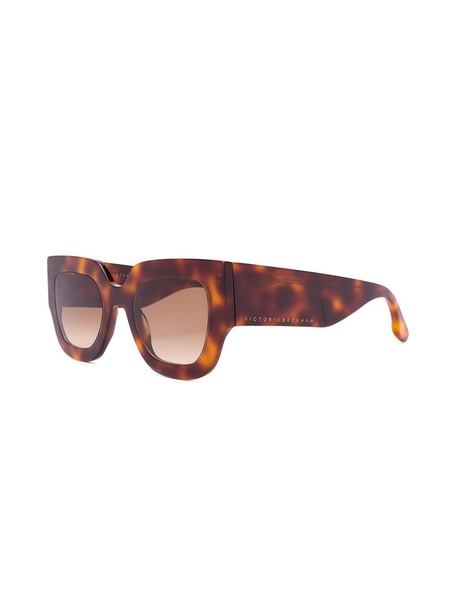 tortoiseshell cat-eye sunglasses