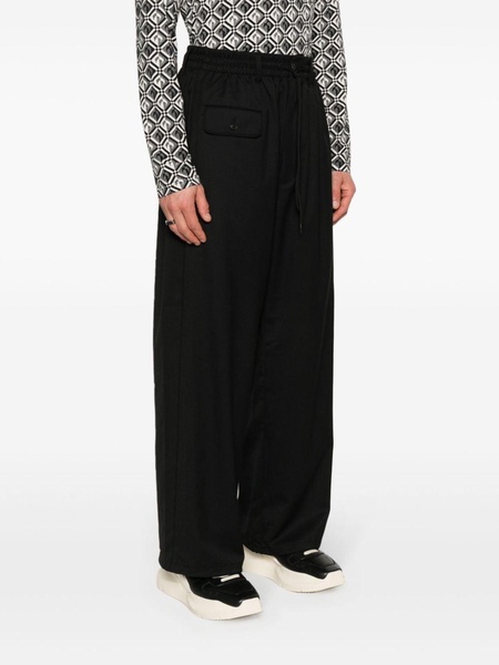 wide-leg trousers