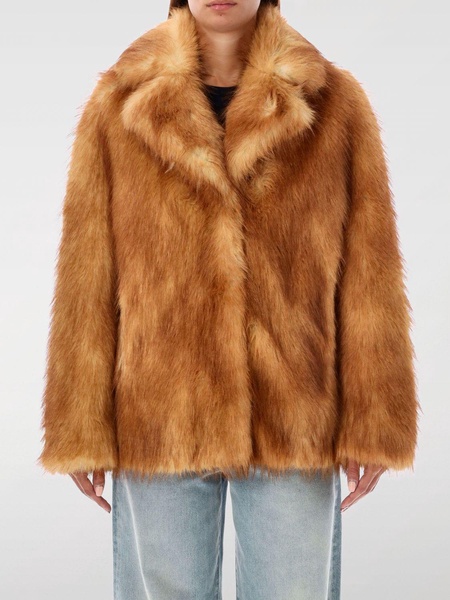 Fur coats woman Stand Studio