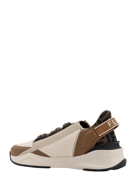 'Fendi Flow' Beige Low-Top Sneaker with Logo Detail in Leather Man