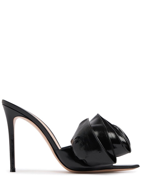 105mm Gabrielle patent leather mules