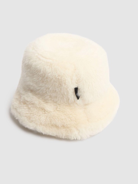 Reversible shearling bucket hat