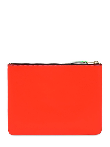 Super fluo bi-color leather pouch