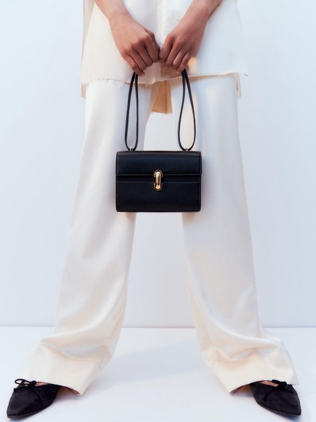 The Symmetry 19 leather shoulder bag