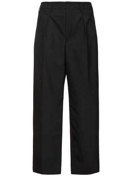 Pleated pants