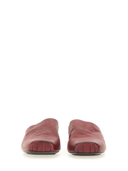 Uma Wang Slipper "Ballet" in Red