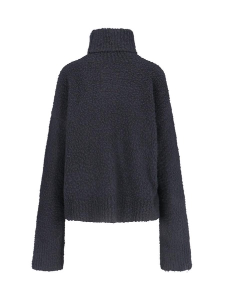 "Curly" High neck sweater