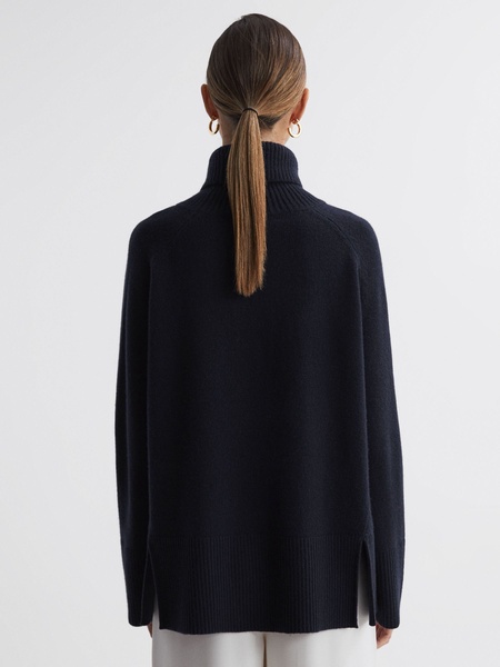 Wool-Cashmere Roll-Neck Jumper in Navy