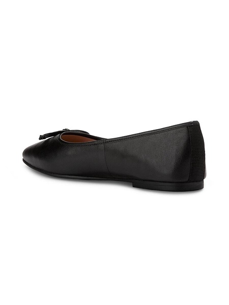 Yara Soft Leather Ballet Flats