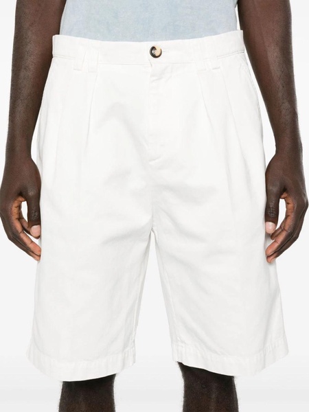 Straight leg shorts with pleated detail