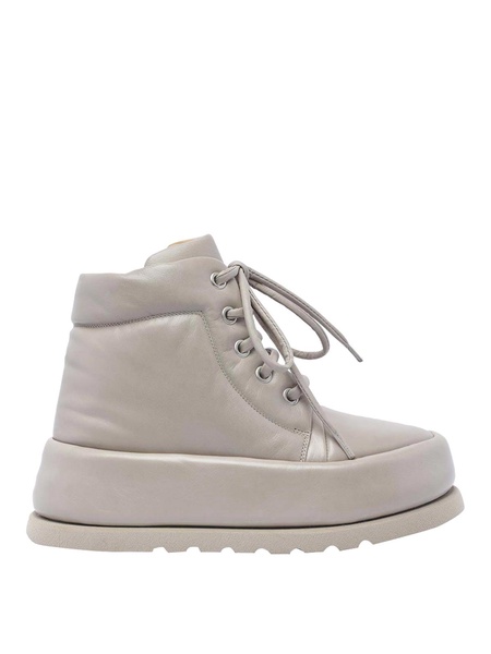 Clay Bombo Sneakers