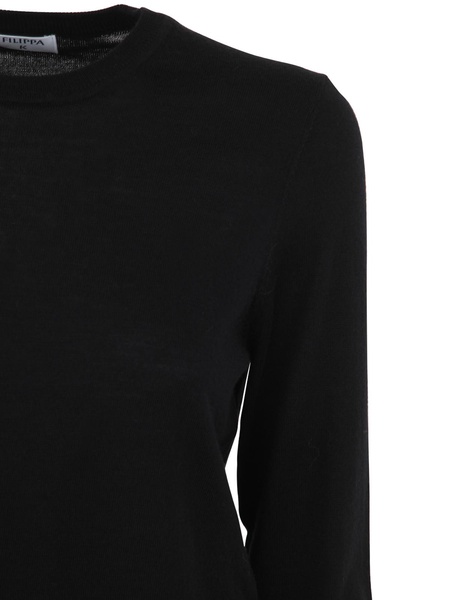 Merino round neck sweater