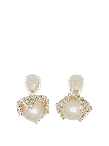 Earrings With Pearls