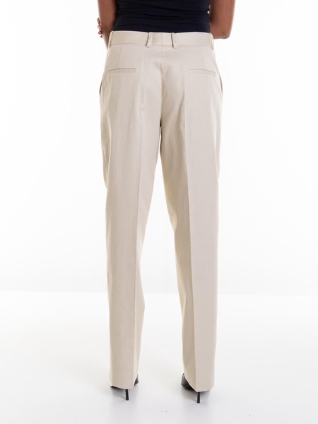 Wide leg pants with pleats