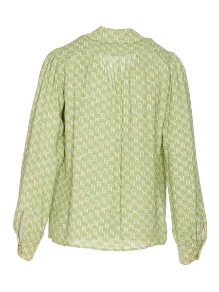 Green shirt with v-neck long sleeves