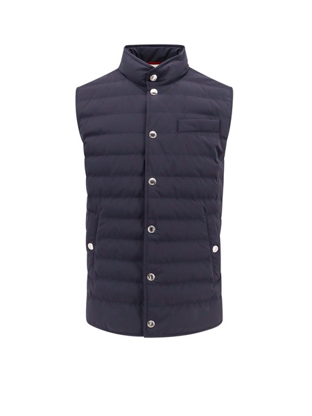 Sleeveless padded jacket