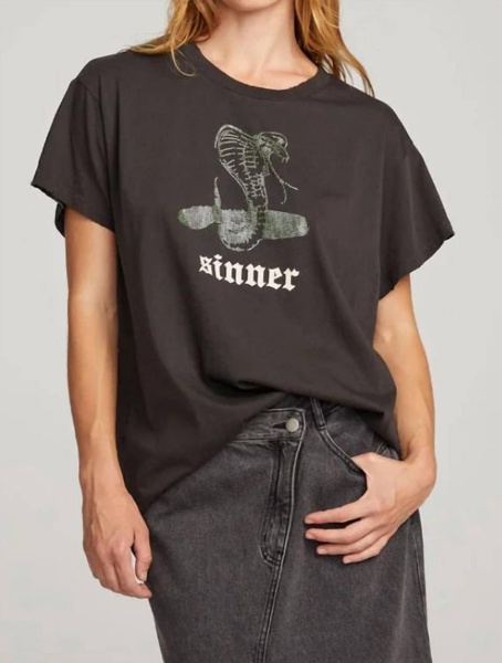 sinner tee in vintage black