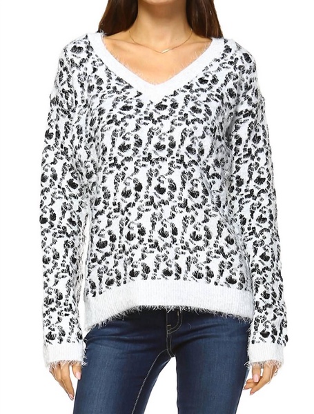 women's leopard sweater in black