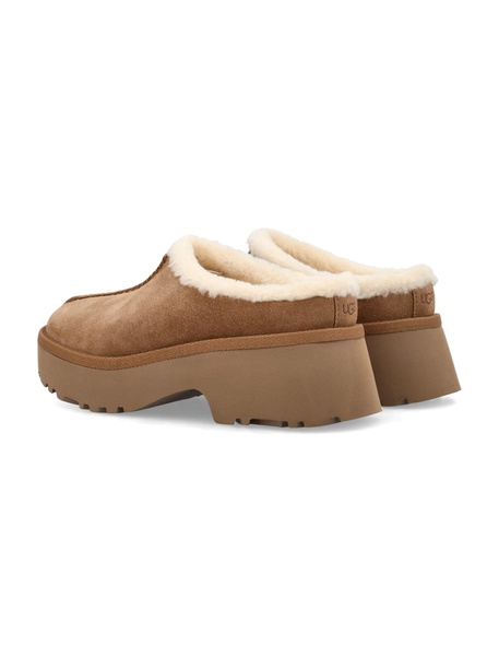 UGG New Eights Cozy Clog