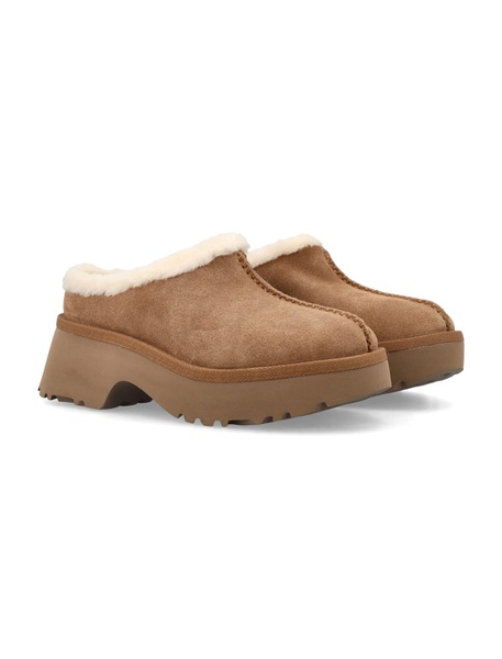 UGG New Eights Cozy Clog