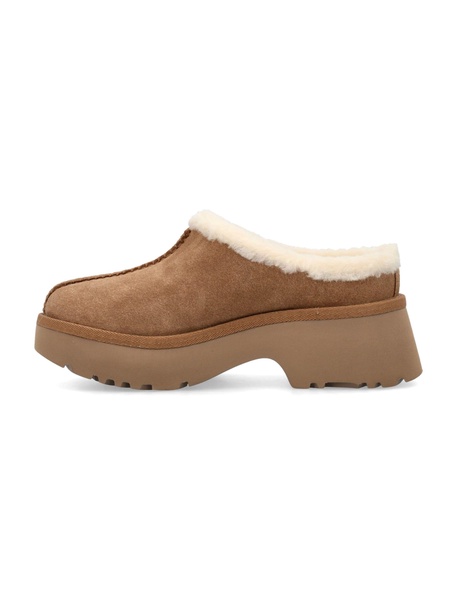 UGG New Eights Cozy Clog