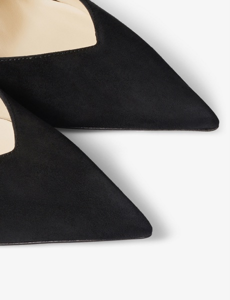 Saeda heeled suede courts