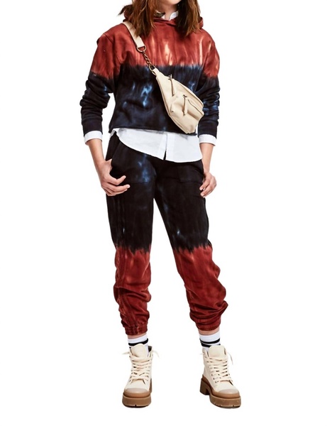 girl fiery tie dye jogger in rust/navy