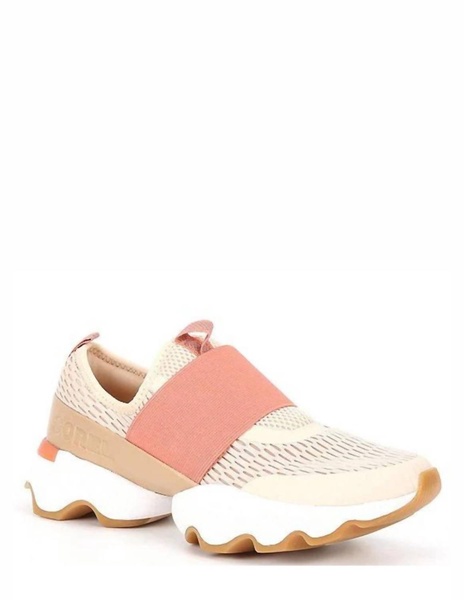 women's kinetic impact strap sneaker in nova sand, paradox pink