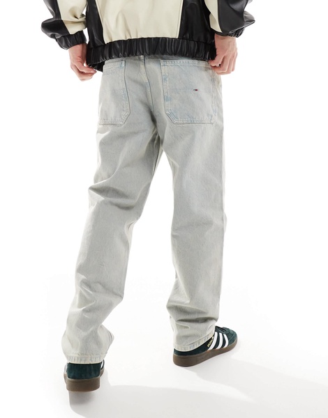 Tommy Jeans skater jeans in light acid wash